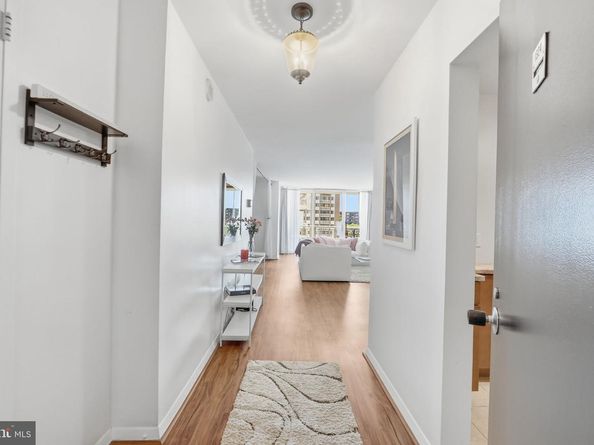 3001 Veazey Terrace NW 1324, Washington DC 20008