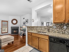4854 Eisenhower Avenue 451, Alexandria VA 22304