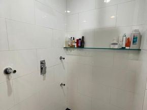 907 N 5TH Street, Philadelphia PA 19123