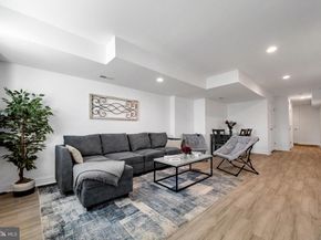 129 W Sixth St, Bridgeport PA 19405