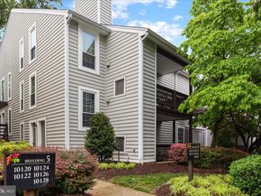 10110 Oakton Terrace Road 10110, Oakton VA 22124