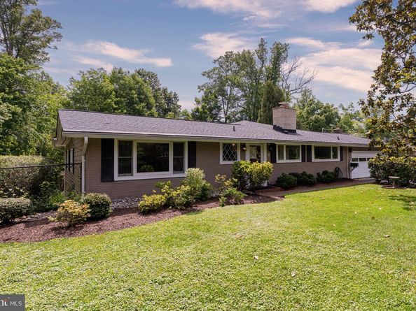 3525 Devon Drive, Falls Church VA 22042