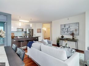 2101 Market Street 3507, Philadelphia PA 19103