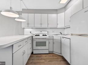 2401 Pennsylvania Avenue 6A6, Philadelphia PA 19130