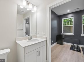 1017 S Taylor Court, Arlington VA 22204