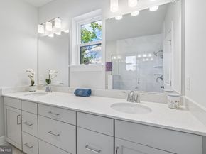 1017 S Taylor Court, Arlington VA 22204