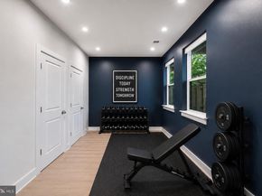 1017 S Taylor Court, Arlington VA 22204