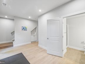 1017 S Taylor Court, Arlington VA 22204