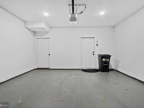 606 N 16TH Street, Philadelphia PA 19130