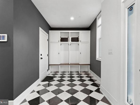 606 N 16TH Street, Philadelphia PA 19130