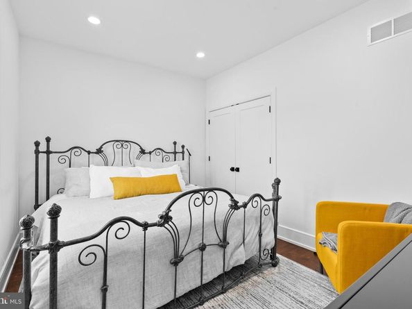606 N 16TH Street, Philadelphia PA 19130