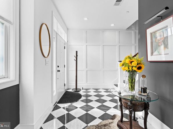 606 N 16TH Street, Philadelphia PA 19130
