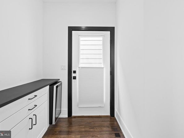 606 N 16TH Street, Philadelphia PA 19130