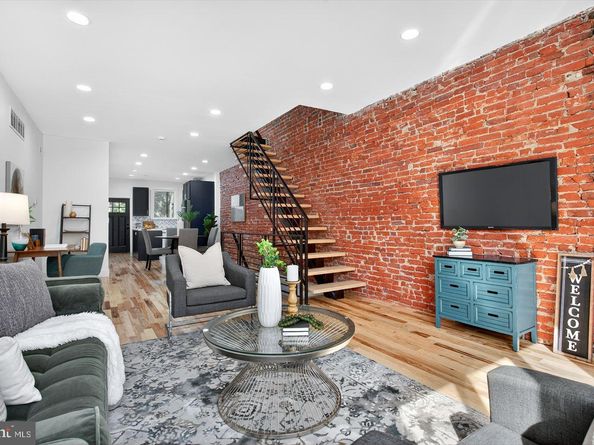 1222 S 26TH, Philadelphia PA 19146