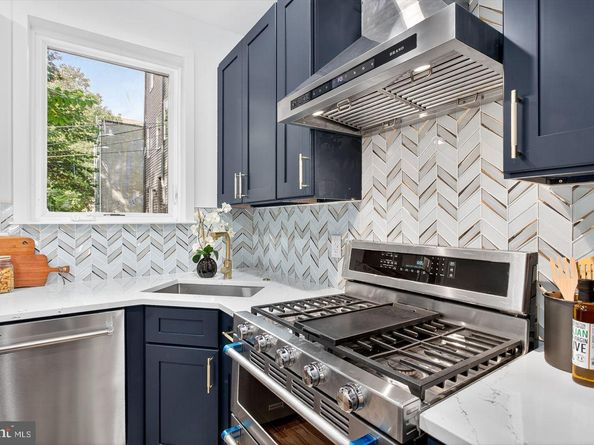 1222 S 26TH, Philadelphia PA 19146