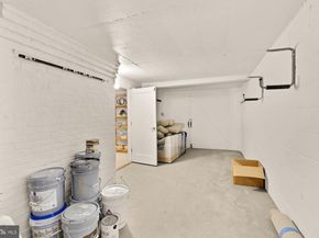 4320 Lorcom Lane, Arlington VA 22207
