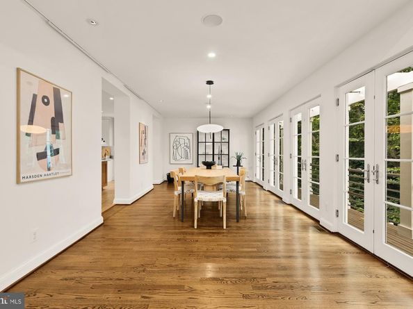 4320 Lorcom Lane, Arlington VA 22207