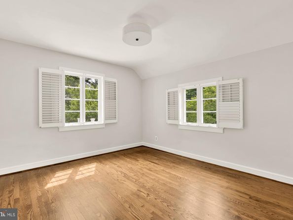 4320 Lorcom Lane, Arlington VA 22207