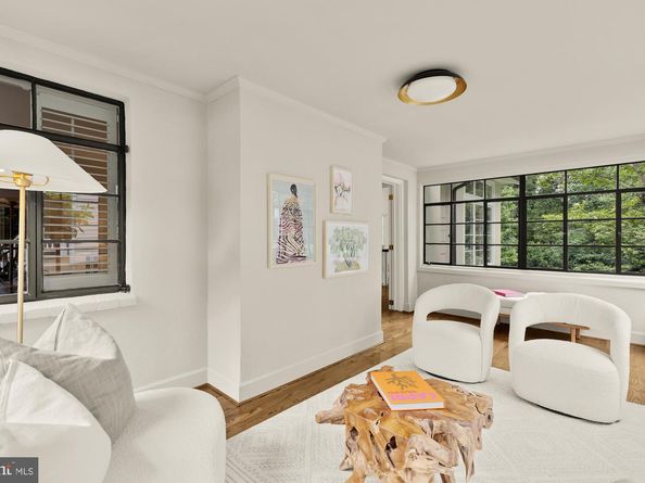 4320 Lorcom Lane, Arlington VA 22207