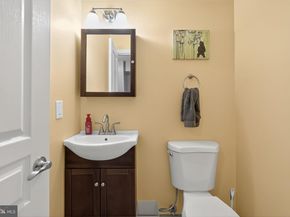 419 Mercy Street, Philadelphia PA 19148