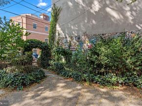 813 E Passyunk Avenue, Philadelphia PA 19147