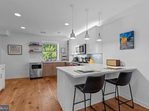 813 E Passyunk Avenue, Philadelphia PA 19147