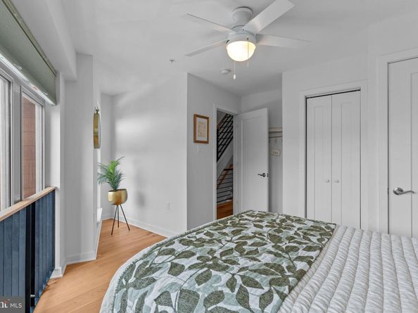 813 E Passyunk Avenue, Philadelphia PA 19147