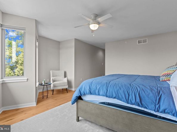 813 E Passyunk Avenue, Philadelphia PA 19147