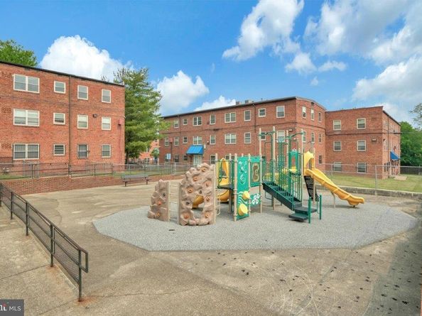 2642 Birney Place SE 101, Washington DC 20020