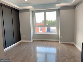 516 Pierce Street, Philadelphia PA 19148