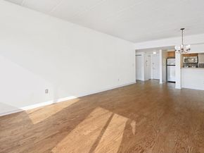 463-5D 1st St, Hoboken NJ 07030