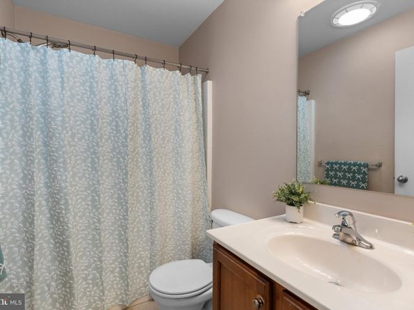 2529 Pickwick Street, Philadelphia PA 19134