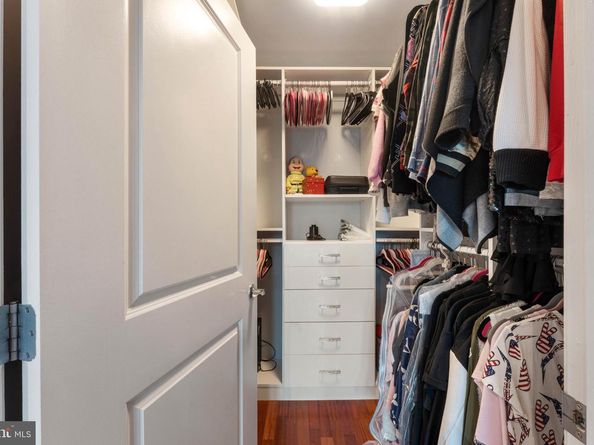 901 N Penn Street F407, Philadelphia PA 19123