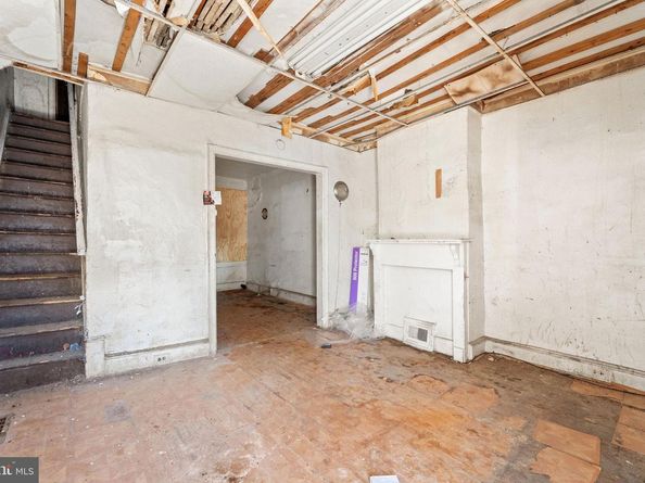 4259 N 17TH Street, Philadelphia PA 19140