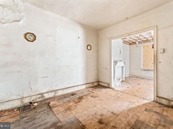 4259 N 17TH Street, Philadelphia PA 19140