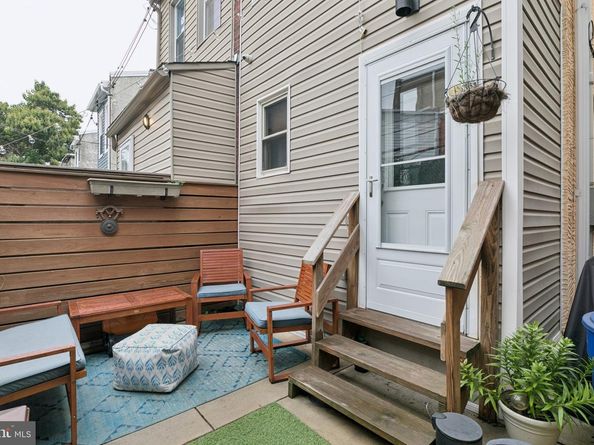1314 N Dover Street, Philadelphia PA 19121