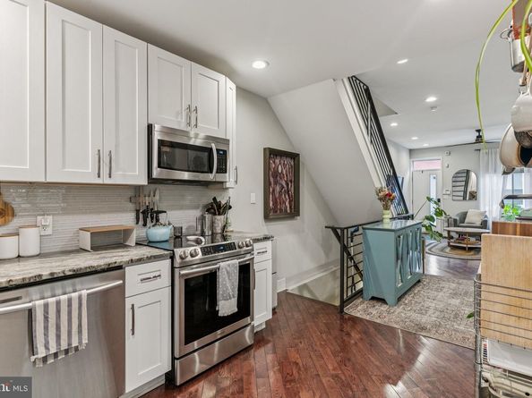 1314 N Dover Street, Philadelphia PA 19121