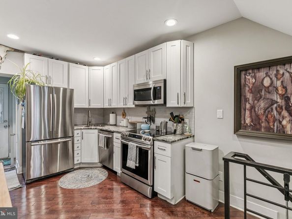 1314 N Dover Street, Philadelphia PA 19121