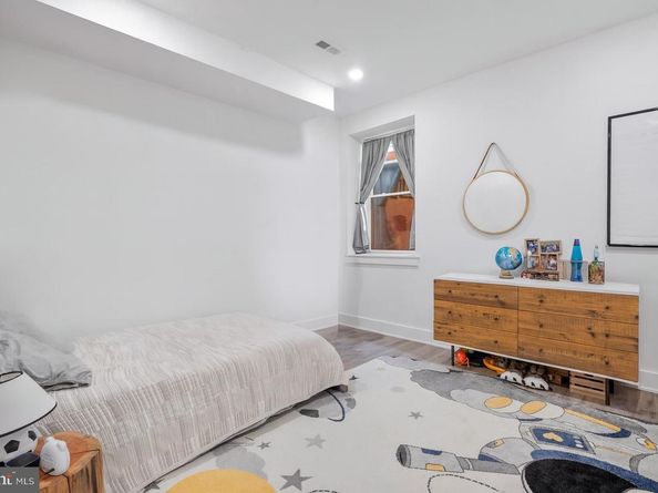 2509 Grays Ferry Avenue 1, Philadelphia PA 19146