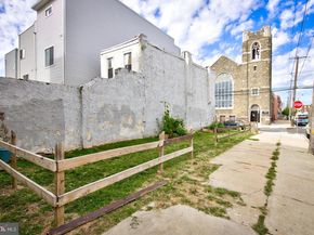 2044 Tasker Street, Philadelphia PA 19145