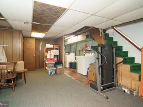 11 Winthrop Drive, Darby PA 19023