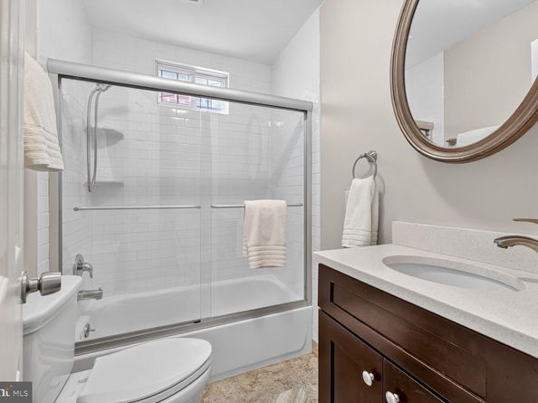 2261 12TH Street NW, Washington DC 20009