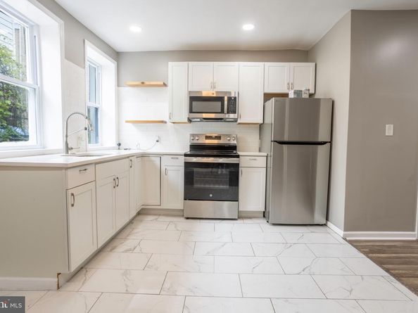 2830 N Bailey Street, Philadelphia PA 19132