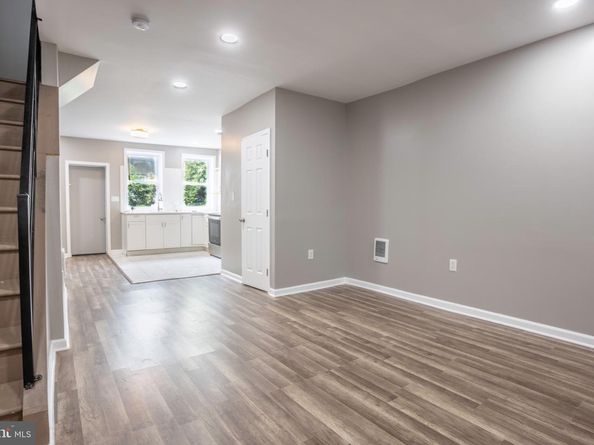 2830 N Bailey Street, Philadelphia PA 19132