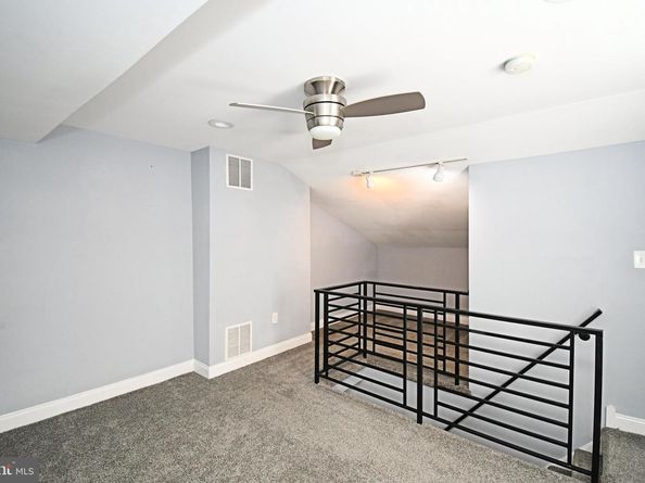 260 Roxborough Avenue, Philadelphia PA 19128