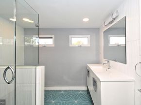 260 Roxborough Avenue, Philadelphia PA 19128