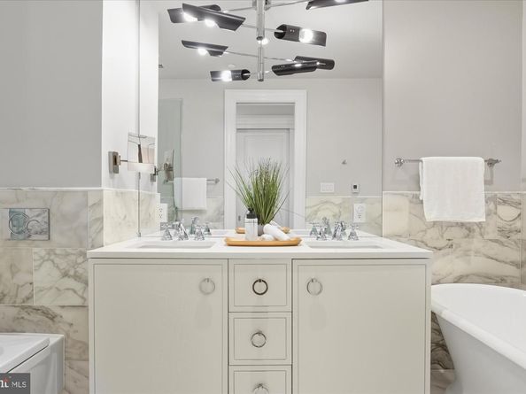 1309 R Street NW 1, Washington DC 20009