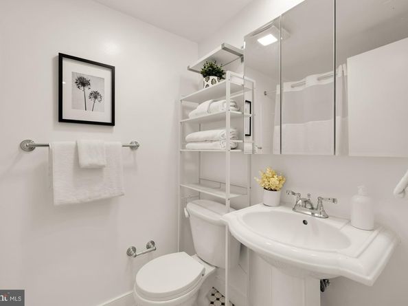 1514 17TH Street NW B4, Washington DC 20036