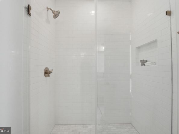 858 N Greenbrier Street, Arlington VA 22205