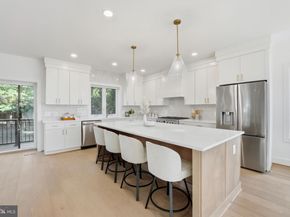 858 N Greenbrier Street, Arlington VA 22205
